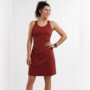 Title Nine Cirque de la Vie Dress in Red/Burgundy Size XS
